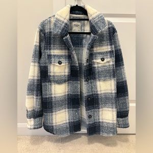Abercrombie Shacket - blue plaid - Size medium